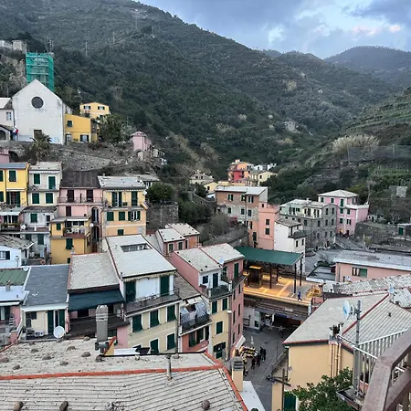 Elisabetta 3* Vernazza