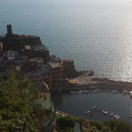 Elisabetta 3* Vernazza