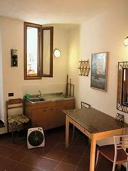 Elisabetta 4* فيرناتْسا